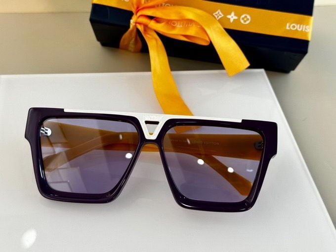 Louis Vuitton Sunglasses ID:20230516-96